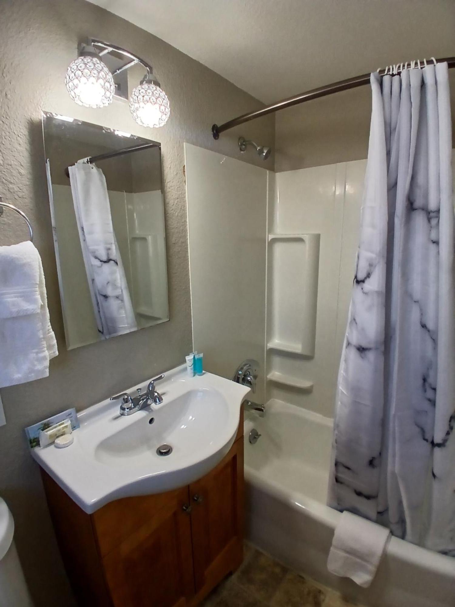 Silver Lakes Inn Hayden ภายนอก รูปภาพ