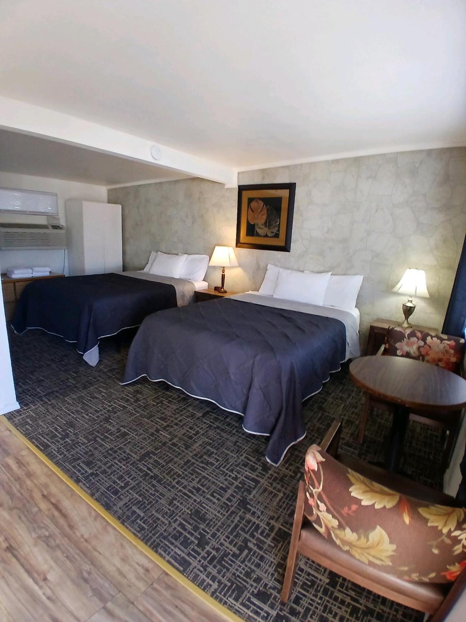 Silver Lakes Inn Hayden ภายนอก รูปภาพ