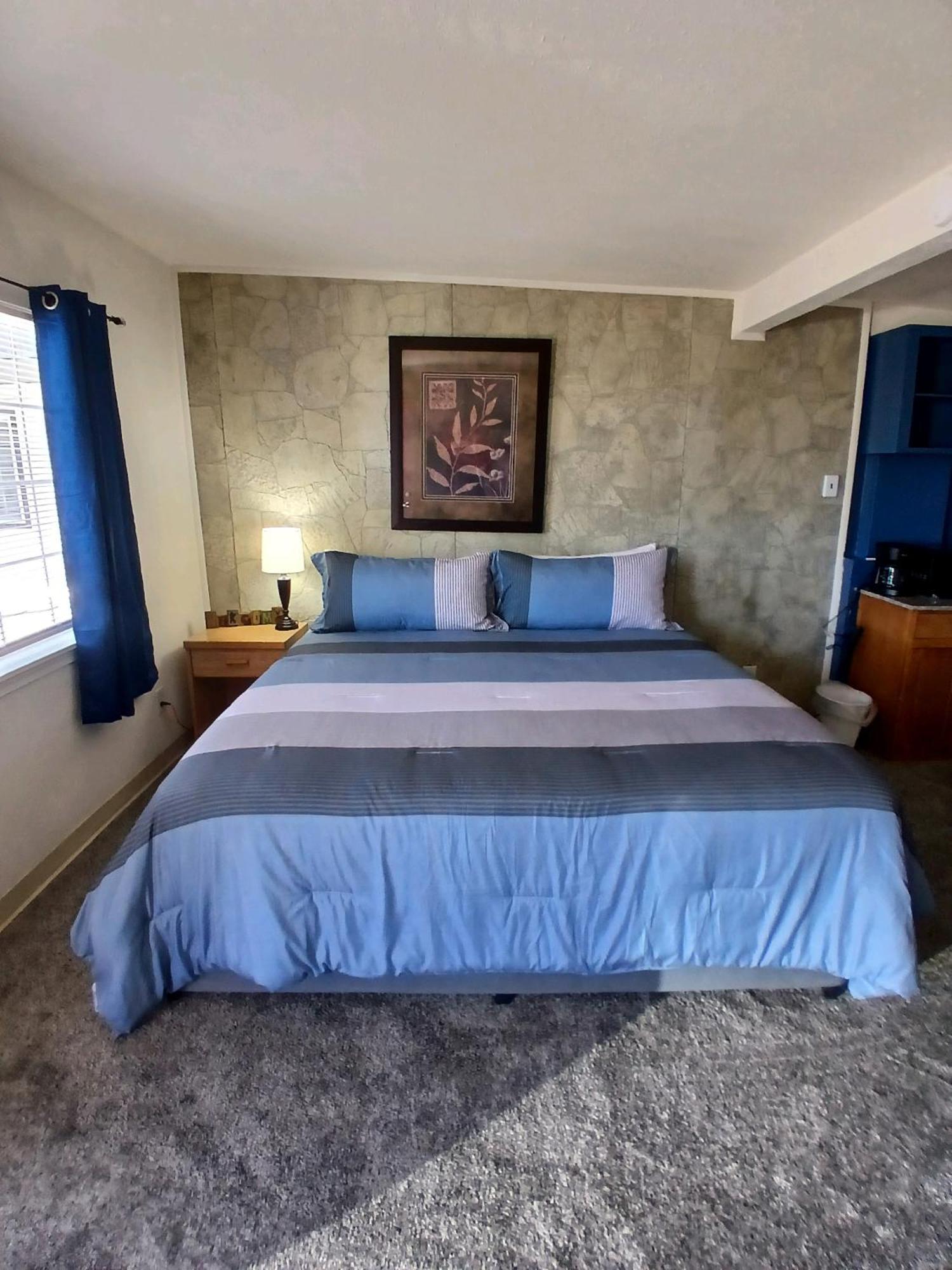 Silver Lakes Inn Hayden ภายนอก รูปภาพ